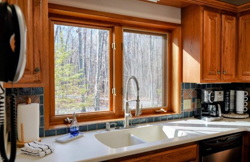 Altamont Casa | The Cabin by the Bluff