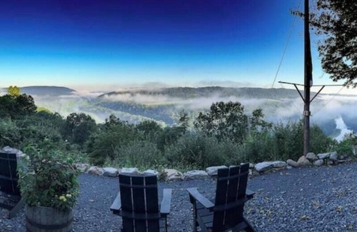 Berkeley Springs Cabina | + The Cabin + @ Camp Potomac Peak
