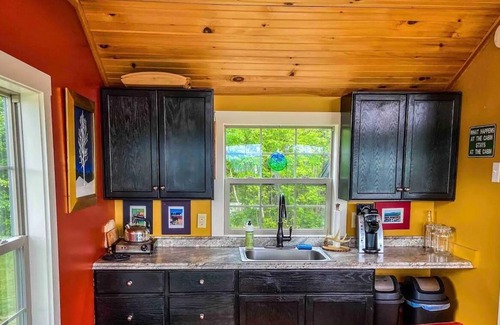 Corinth Cabina | Cabin Hill