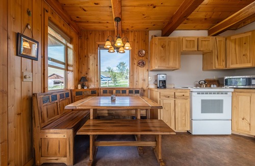 Eureka Cabina | The Cabin on the Ranch