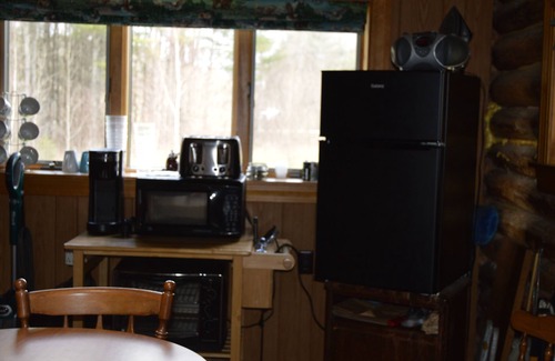 Skowhegan Cabina | The Cabin Skowhegan