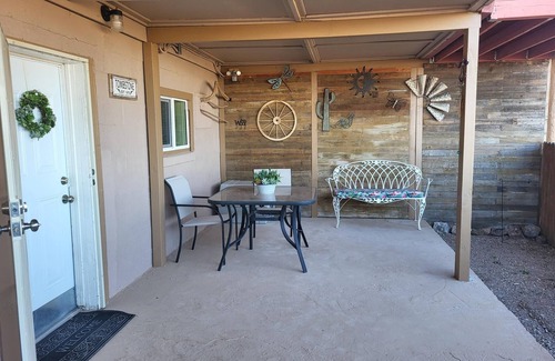 Tombstone Apartamento | The Cactus Rose - A Spacious Retreat