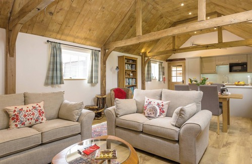 Bushton Cabaña | Alojamiento de 2 habitaciones en Royal Wootton Bassett
