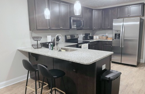 Terry Sanford Casa | The Calm Nest - Close to CFV Hospital & Ft. Bragg