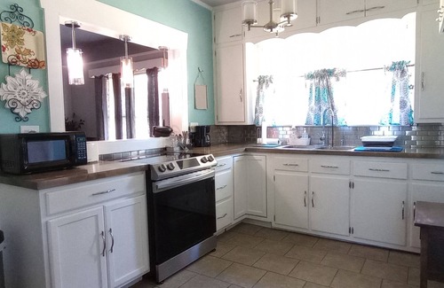 Morganton Casa | The Cam Grady, Restored, roomy, eclectic cottage in heart of Downtown Morganton