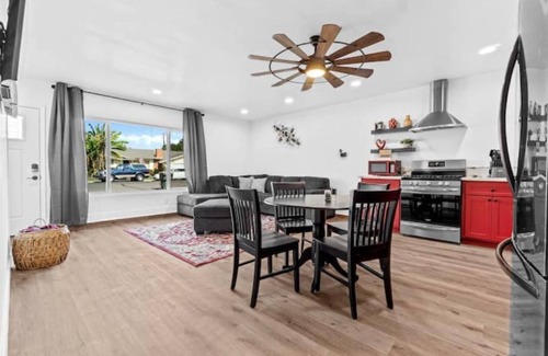 Visalia Casa | The Cambridge Loft - Gateway to Sequoia Ntl Park