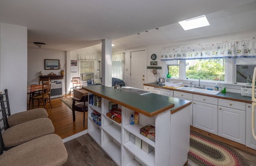 Camden Casa | The Camden Cottage - A True North Vacation Home