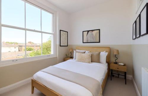Cantelowes Apartamento | The Camden Hideout - Modish and Bright 2BDR Flat