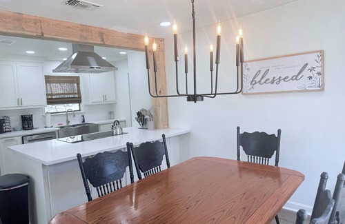Flowood Casa | The Camelia House at the Rez 4 bedroom w/ beautiful decor