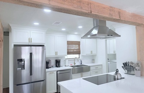 Flowood Casa | The Camelia House at the Rez 4 bedroom w/ beautiful decor