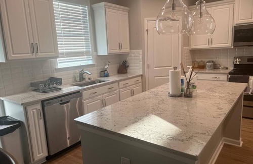 Greer Casa | The Cameo’s Joy by Amaris Corporate Rentals