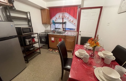 Canarsie Casa | The Canarsie Retreat