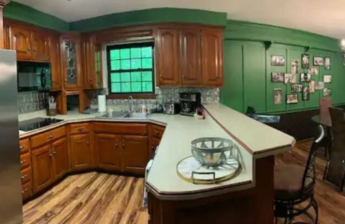Clarksville Casa | The Canary of Clarksville