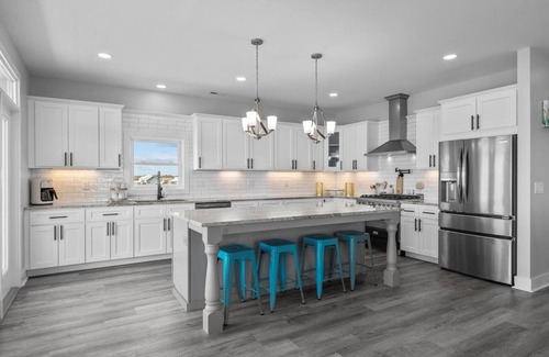 Harkers Island Condominio | The Cape-Sound Front Condo with Boat Slip Access in Harkers Island, NC