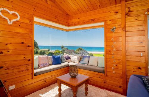 Onemana Casa | The Captain's Lookout - Onemana Holiday Home
