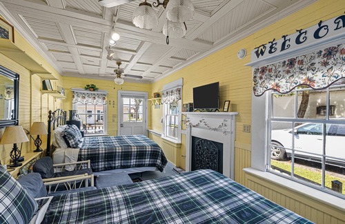 New Bern Cama Y Desayuno | The Captain's Stay