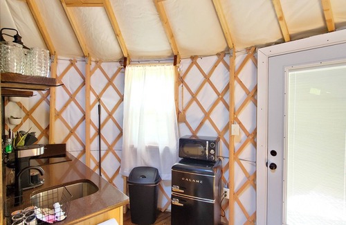 Logan Casa | The Cardinal 20ft Yurt