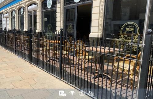 Hull Old Town Hotel | The Carmichael - Hull City Centre
