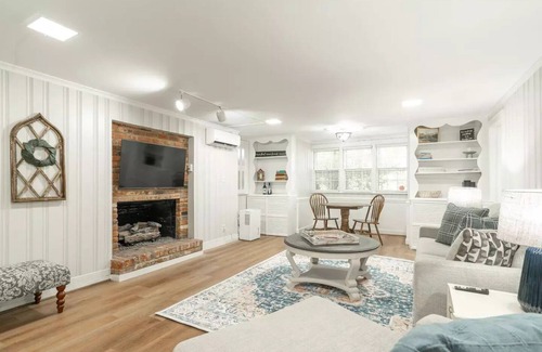 High Point Cabaña | The Carolina Cottage
