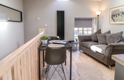 Matlock Bath Apartamento | THE CARRIAGE HOUSE, romantic, with a garden in Matlock Bath
