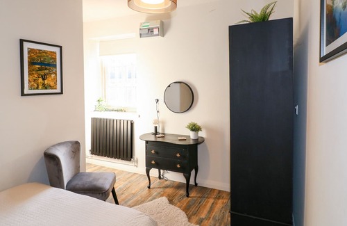 Matlock Bath Apartamento | THE CARRIAGE HOUSE, romantic, with a garden in Matlock Bath