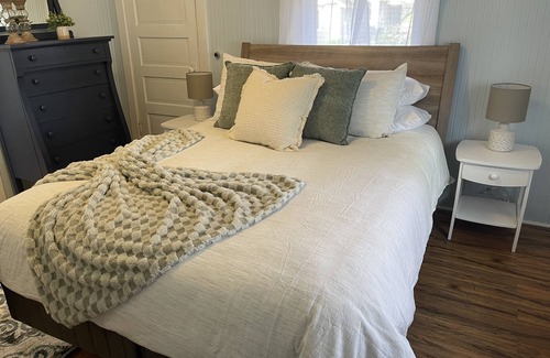 Medford Cabaña | The Carriage House