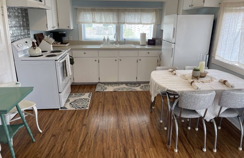 Medford Cabaña | The Carriage House