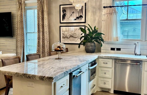 Eufaula Casa | The Cart House Sleeps 15 Golf Cart Luxury