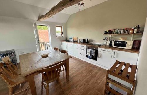 Rye Apartamento | The Cart Loft - Private Apartment on farm in Rye