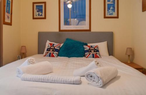 Corton Casa | The Casita