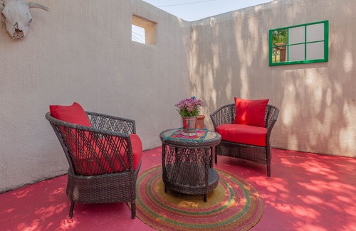Taos Casa | La Posada de Taos Casita, a 2 cuadras de Plaza, Wifi, patio privado y tranquilo