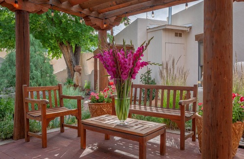 Taos Casa | La Posada de Taos Casita, a 2 cuadras de Plaza, Wifi, patio privado y tranquilo
