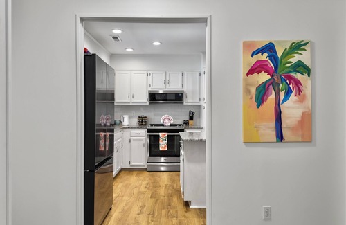 Lincolnville Casa | The Caspian: family home with pool