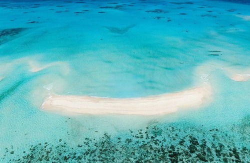 Feridhoo Casa | The Castaway retreat