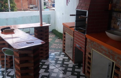 Barueri Casa | El castillo del barrio. Invierno con aire acondicionado caliente. ¡Vamos!