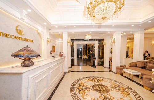 Long Bien Hotel | The Castle Hotel