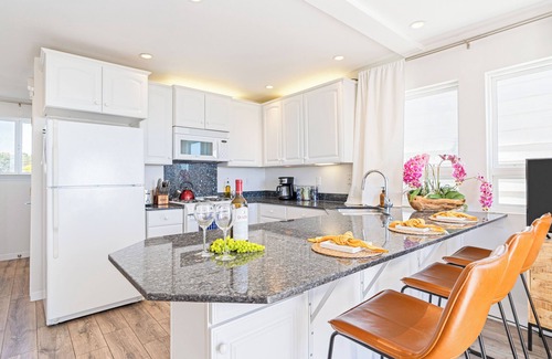 Cayucos Apartamento | The Cayucan Bungalows by AvantStay Pet-Friendly Getaway Steps from Cayucos State Beach