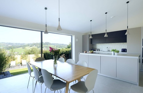 Lyme Regis Casa | La casa de cedro Lyme. Construido para la comodidad y las impresionantes vistas.