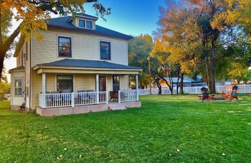 Fruita Casa | The Centennial House ~ Your Adventure Starts Here!