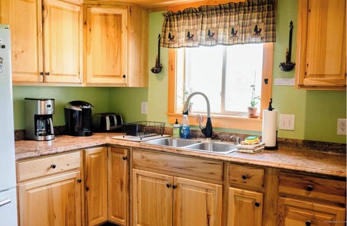 Eustis Chalet De Esquí | The Chalet 7 bedroom near Sugarloaf, Snowmobile/UTV, Hiking, Golf and Flagstaff