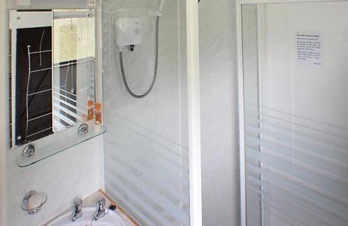 Mithian Apartamento | The Chalet at Mellowvean