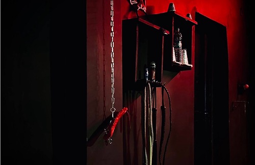 Hauz Khas Village Apartamento | the chamber by nothingness