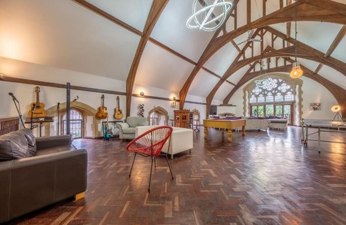 Bintree Casa | The Chapel