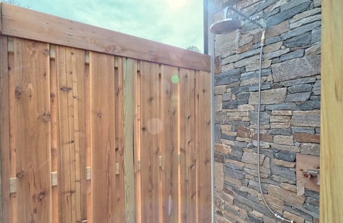 Clarkesville Cabaña | Capilla de Panther Creek