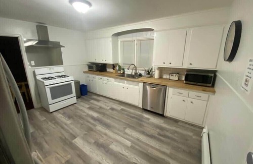 Brooklawn - St. Vincent Apartamento | The Charles Home 4 King Beds 2bath 2kitchn 2Living