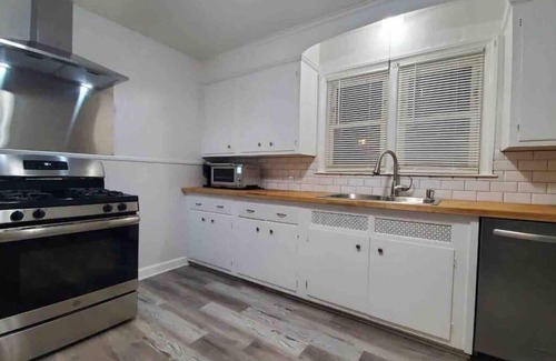 Brooklawn - St. Vincent Apartamento | The Charles Home 4 King Beds 2bath 2kitchn 2Living