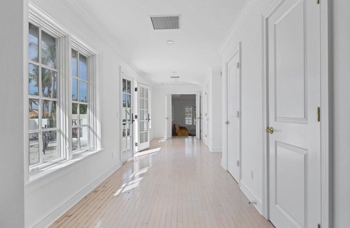 Florida Gulf Coast Casa | The Charm of Boca - 5 Bedroom in Historic District