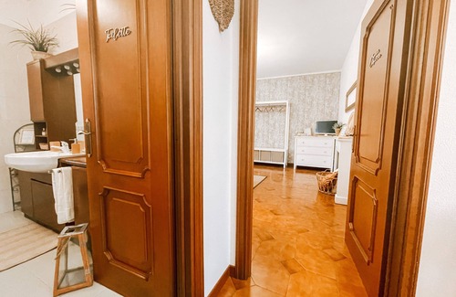 Asigliano Vercellese Cama Y Desayuno | The Charming House Between Rice Fields in one strategic position.