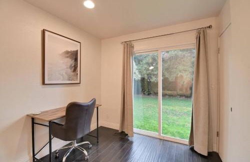 Yuba City Casa | The Charming Home with a Pool