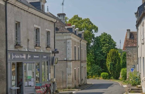 Ferriere-Larcon Casa | The Charron's house
